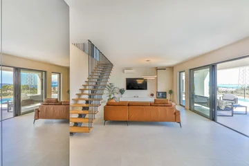 Contemporary Villa with Pool and Jacuzzi in Kaštel Novi