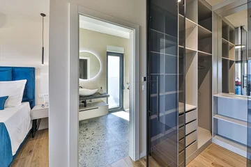 Contemporary Villa with Pool and Jacuzzi in Kaštel Novi