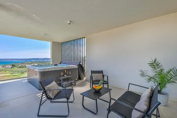 Contemporary Villa with Pool and Jacuzzi in Kaštel Novi