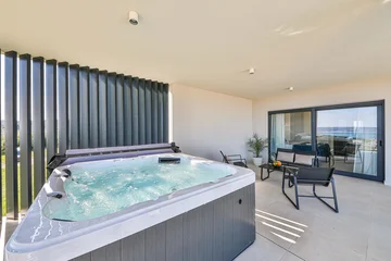 Contemporary Villa with Pool and Jacuzzi in Kaštel Novi