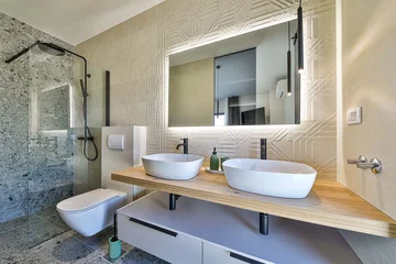 Contemporary Villa with Pool and Jacuzzi in Kaštel Novi