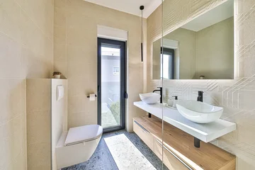 Contemporary Villa with Pool and Jacuzzi in Kaštel Novi