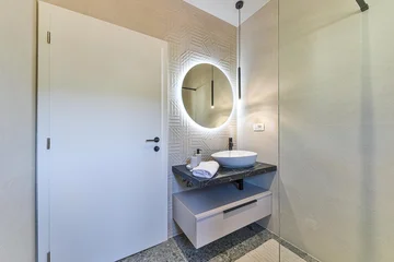 Contemporary Villa with Pool and Jacuzzi in Kaštel Novi