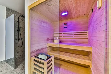 Contemporary Villa with Pool and Jacuzzi in Kaštel Novi