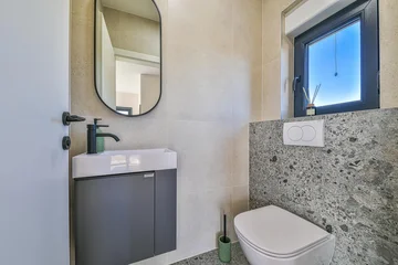 Contemporary Villa with Pool and Jacuzzi in Kaštel Novi