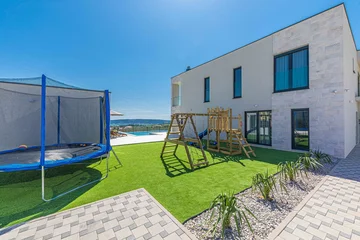 Contemporary Villa with Pool and Jacuzzi in Kaštel Novi