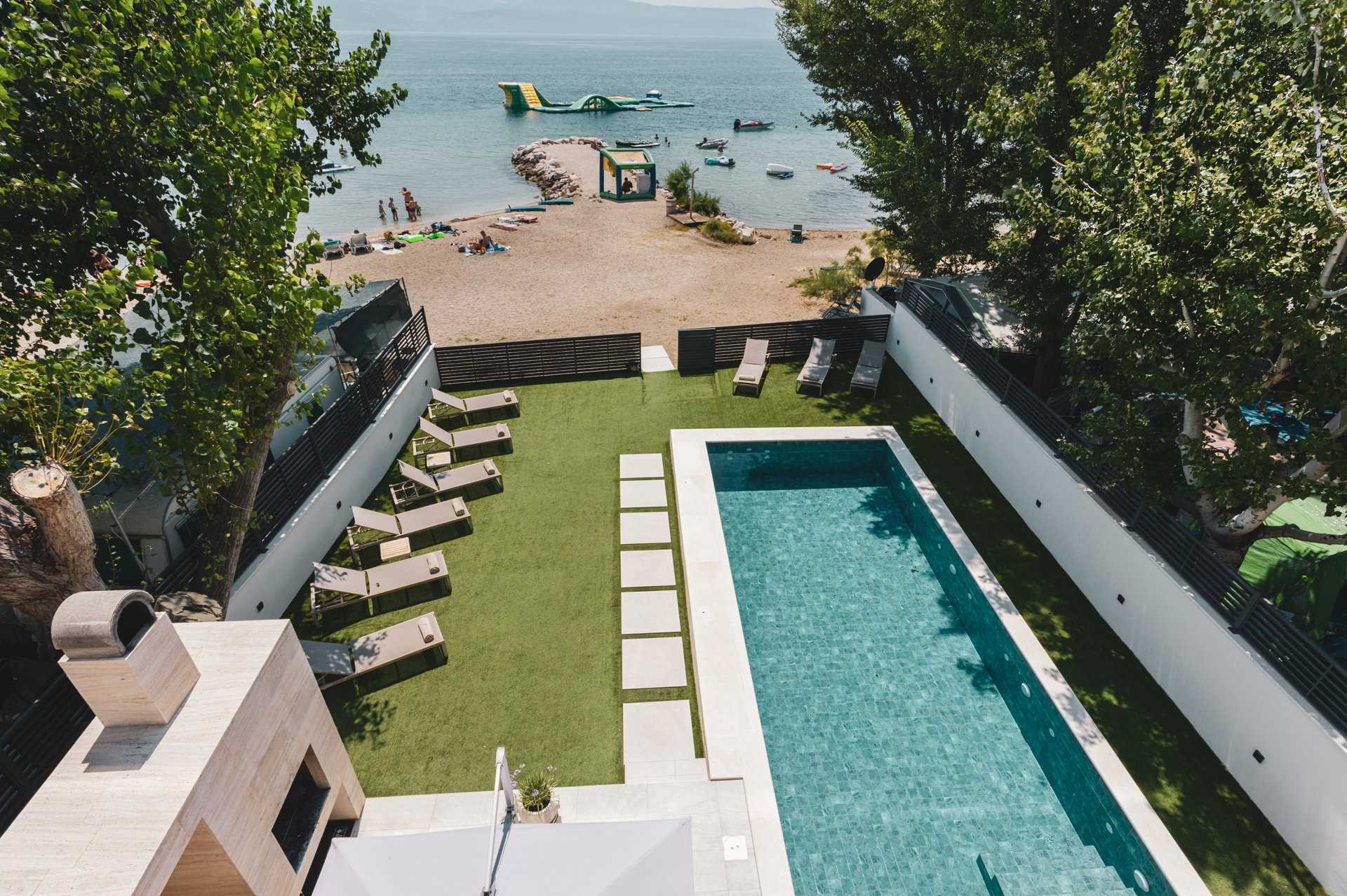 Villa Summer Drift uz plažu s bazenom