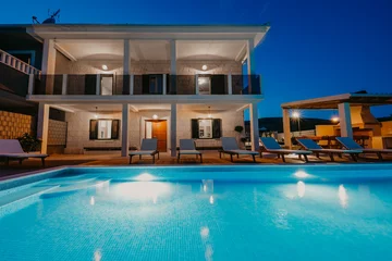 Family Villa with Pool and Sauna near Trogir