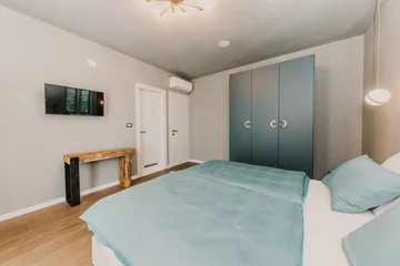 Family Villa with Pool and Sauna near Trogir