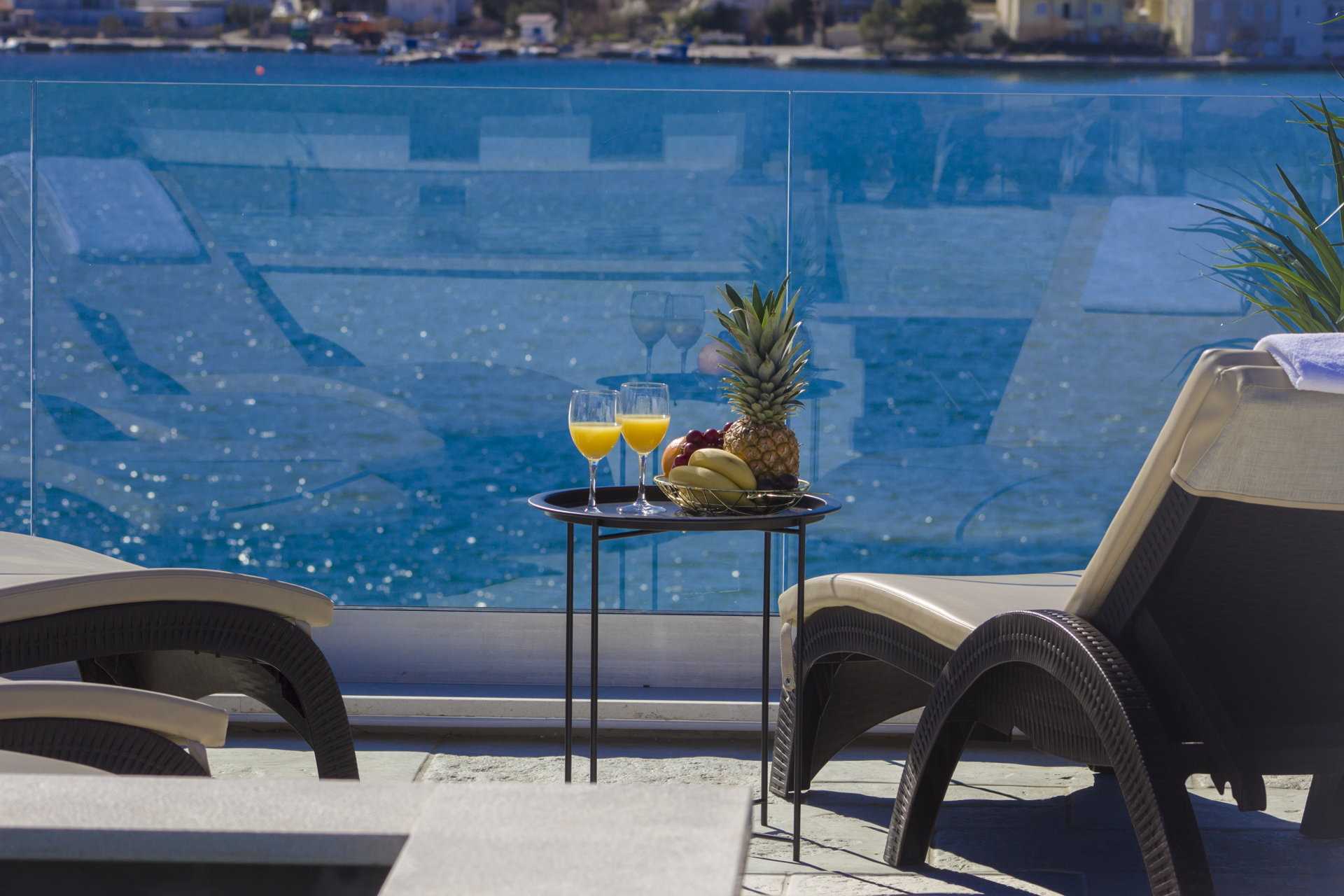 Villa Vela Aurea with Pool