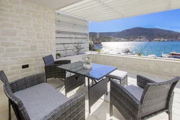 Beachfront Villa with Pool in Vinišće