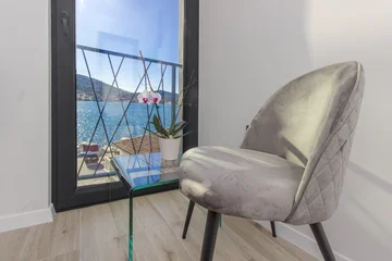 Beachfront Villa with Pool in Vinišće