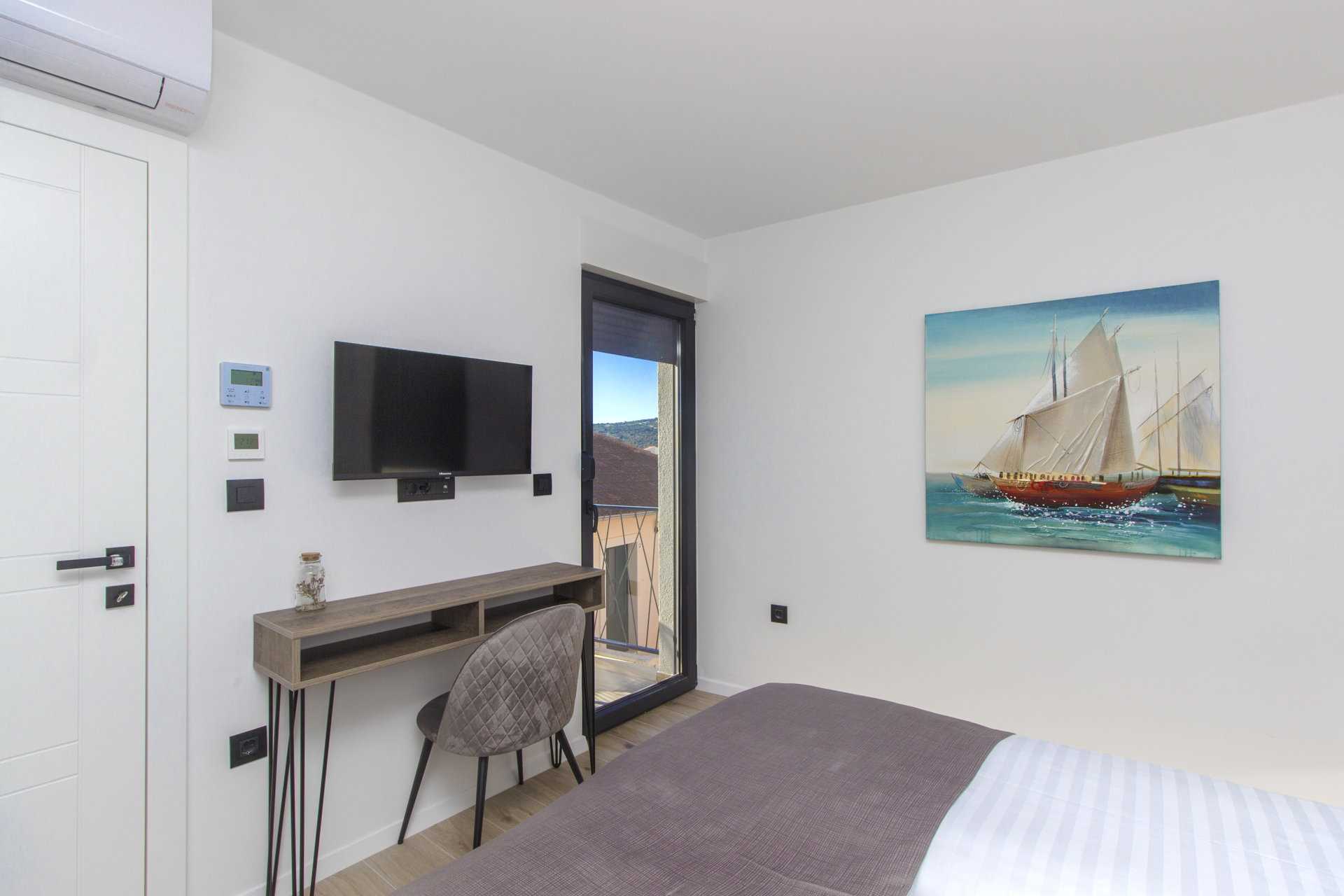 Villa Vela Aurea with Pool