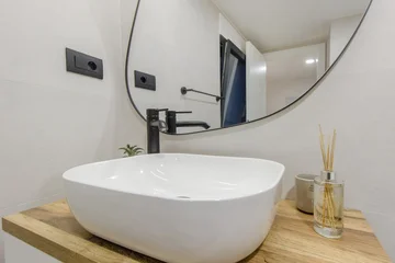 Beachfront Villa with Pool in Vinišće