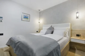 Beachfront Villa with Pool in Vinišće