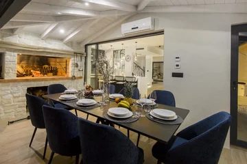 Beachfront Villa with Pool in Vinišće