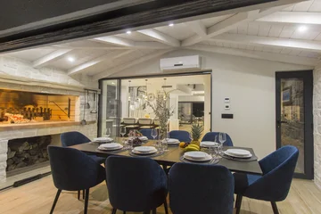 Beachfront Villa with Pool in Vinišće