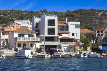 Beachfront Villa with Pool in Vinišće