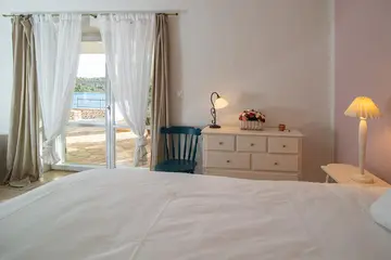 Modern Seaside Villa with Spacious Garden in Marina