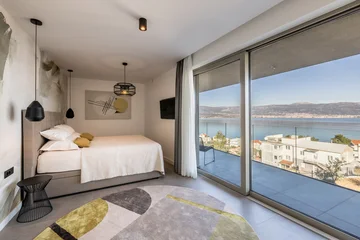 Modern 5-Bedroom Villa with Pool near Trogir