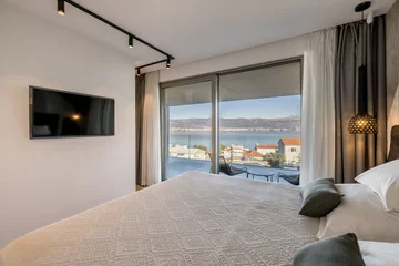 Modern 5-Bedroom Villa with Pool near Trogir