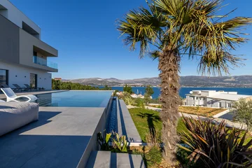 Modern 5-Bedroom Villa with Pool near Trogir