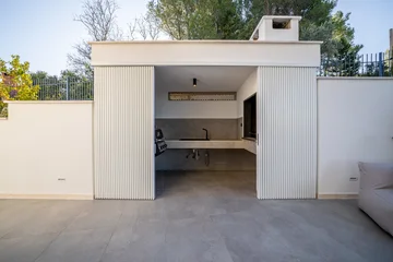 Modern 5-Bedroom Villa with Pool near Trogir