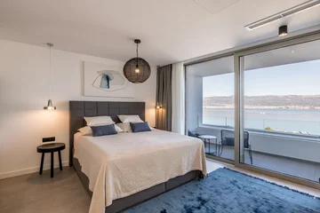 Modern 5-Bedroom Villa with Pool near Trogir