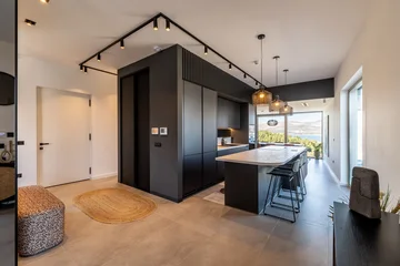 Modern 5-Bedroom Villa with Pool near Trogir