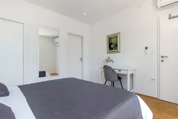 Seaside Villa Retreat with Pool in Vinišće