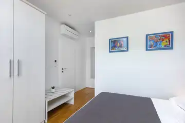 Seaside Villa Retreat with Pool in Vinišće