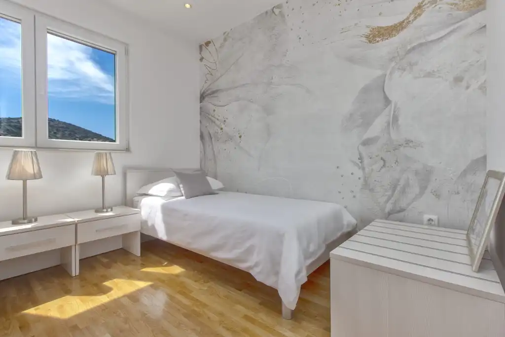 Seaside Villa Retreat with Pool in Vinišće