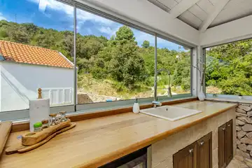 Seaside Villa Retreat with Pool in Vinišće