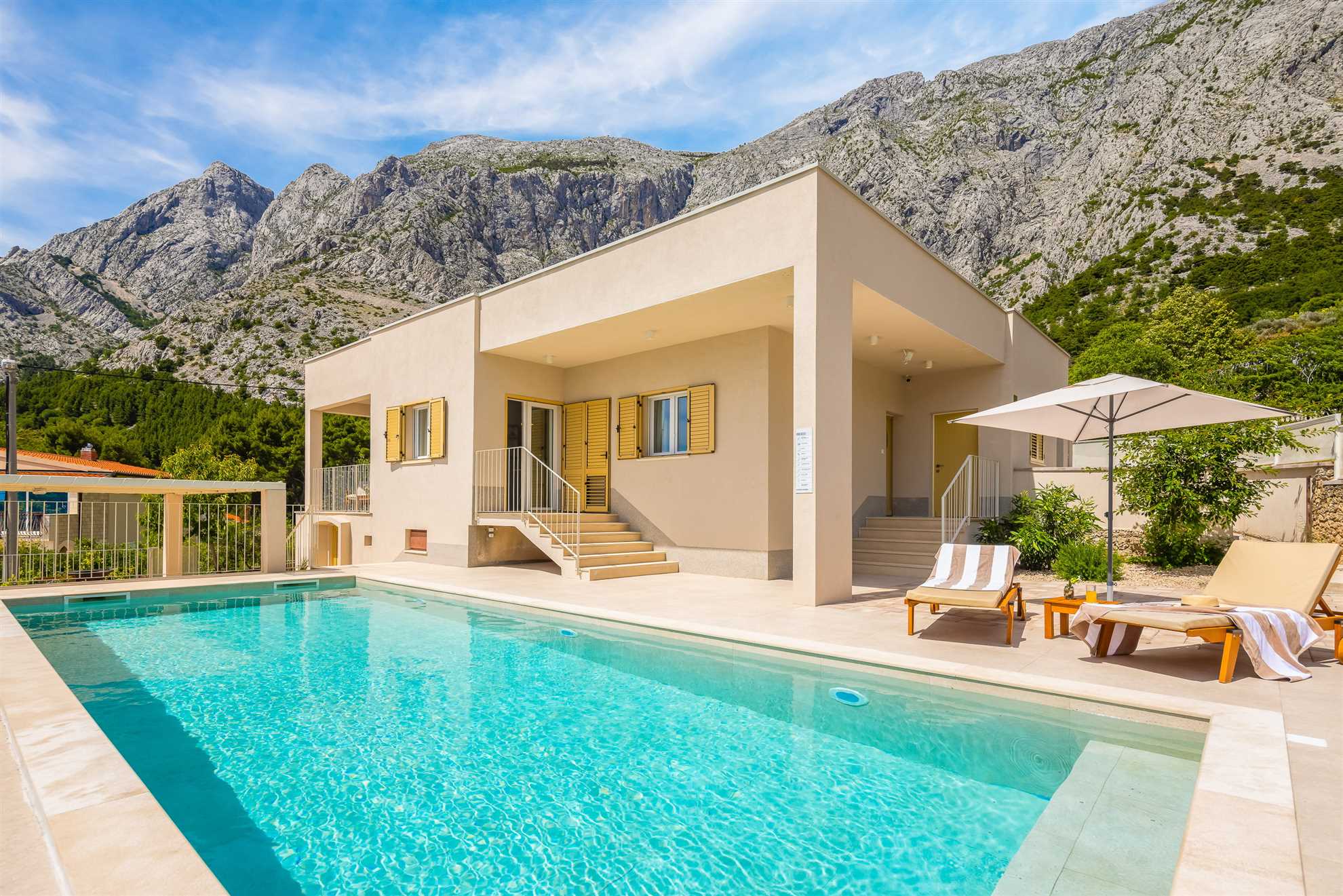 Villa Lumière with Pool