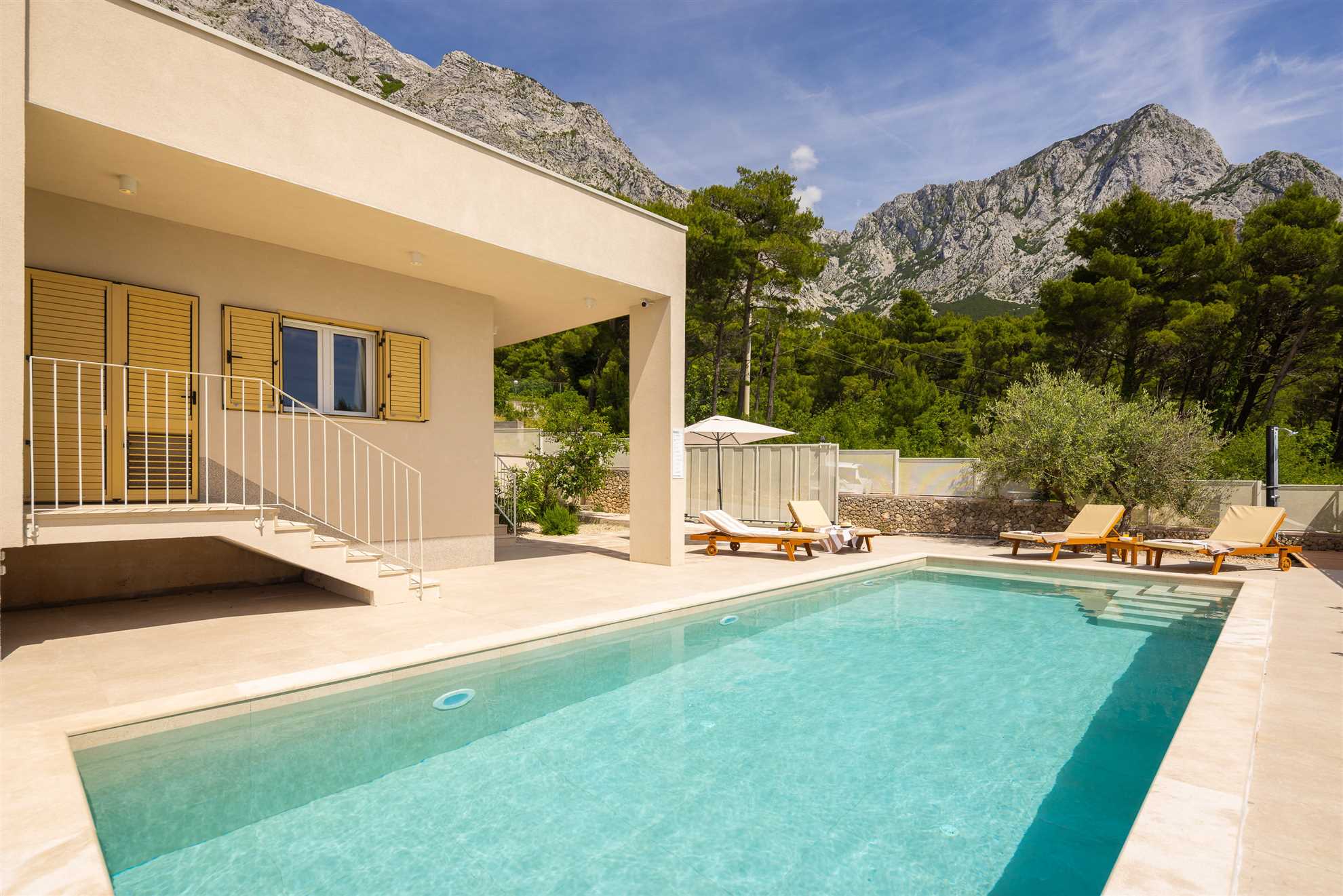 Villa Lumière with Pool