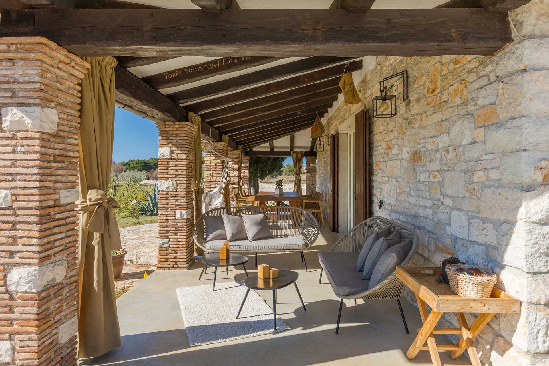 Villa Arborea with Pool