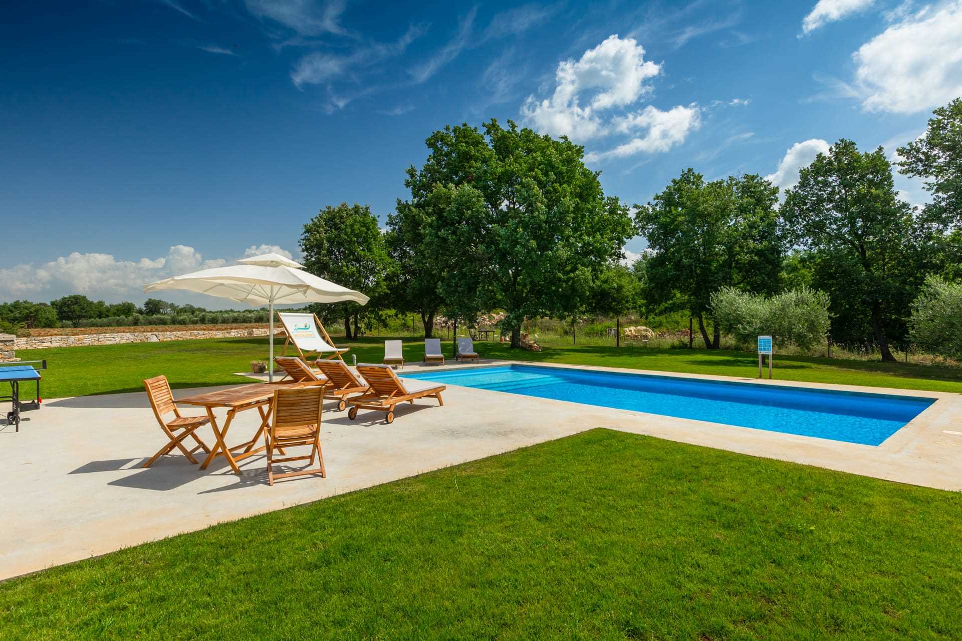 Villa Arborea with Pool