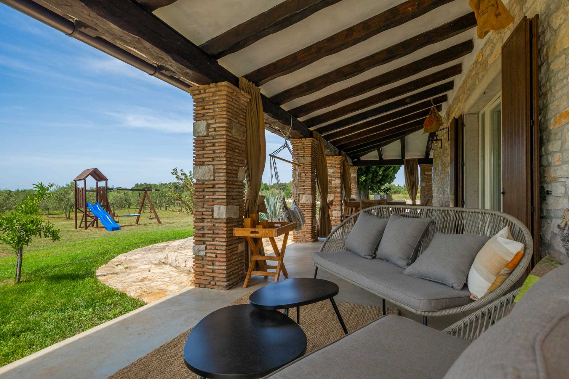 Villa Arborea with Pool