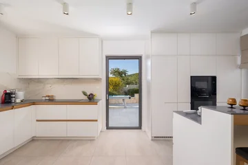 Modern Villa with Heated Pool in Rogoznica