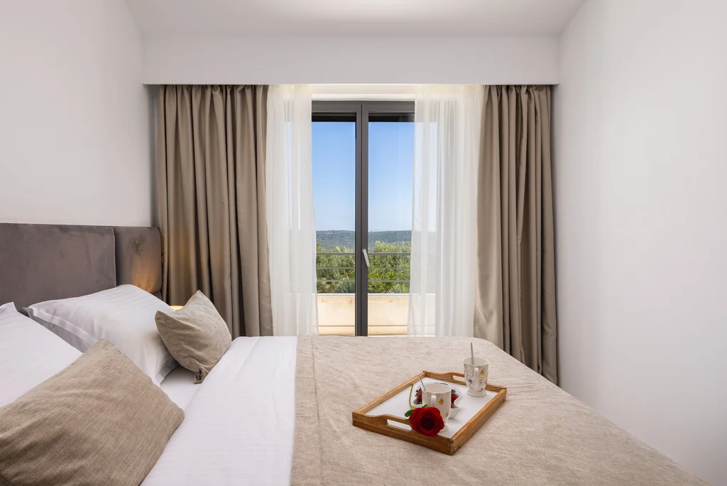 Modern Villa with Heated Pool in Rogoznica