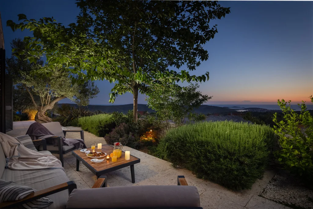 Modern Villa with Heated Pool in Rogoznica