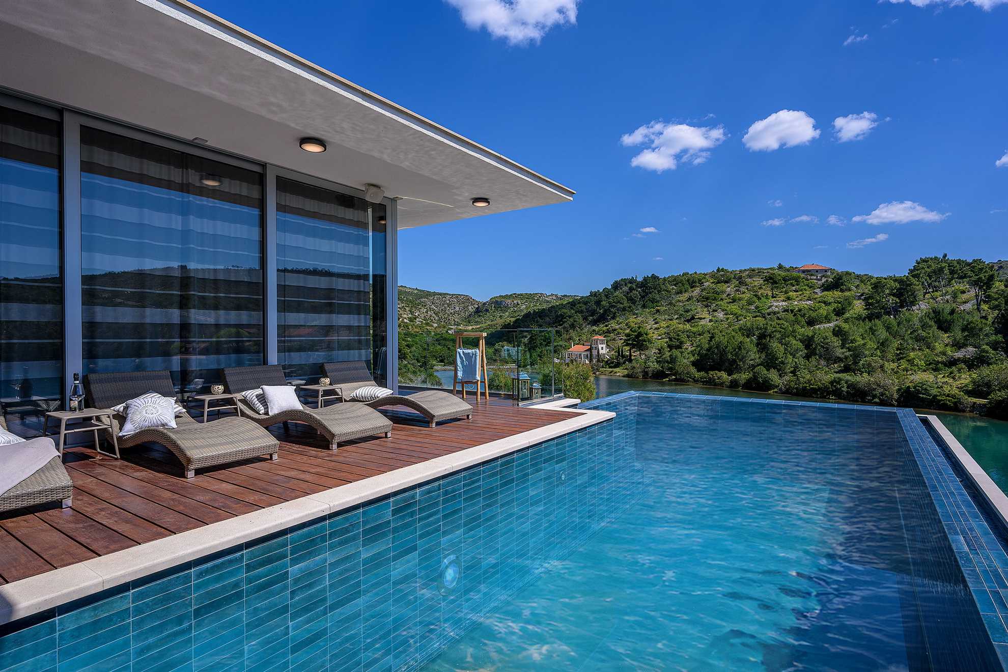 Image of Luxury Villa Fly me to the Moon with Pool