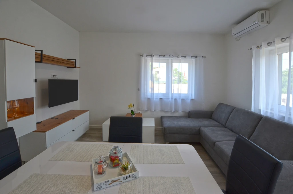 1-Bedroom Apartment in Rovinj for Up to 4