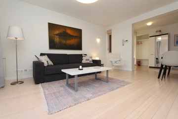 Two-Bedroom Apartment in Rovinj for Up to 6 Guests