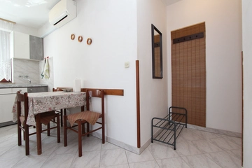 Two-Bedroom Apartment in Rovinj with Balcony