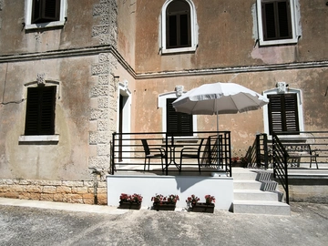 Sea View Apartment with Terrace in Rovinj