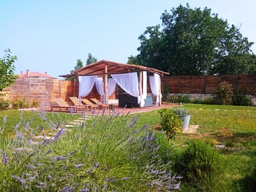 Rovinj Holiday House with Jacuzzi for 4