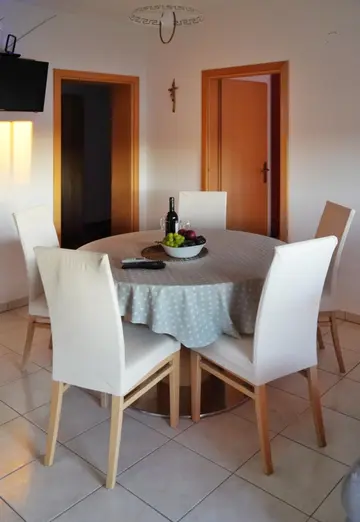 Two-Bedroom Apartment for 5 in Sveti Filip i Jakov