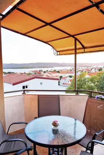 Two-Bedroom Apartment for 5 in Sveti Filip i Jakov