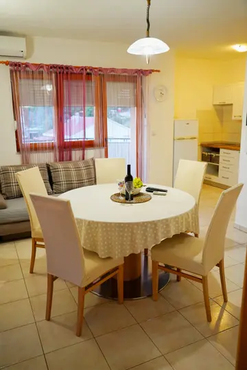 Two-Bedroom Apartment for 5 in Sveti Filip i Jakov